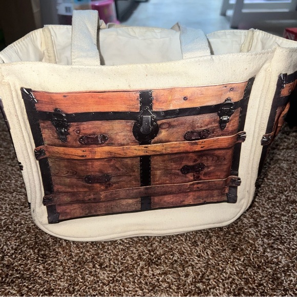 Thursday Friday Everyday Tote - Picture 1 of 6